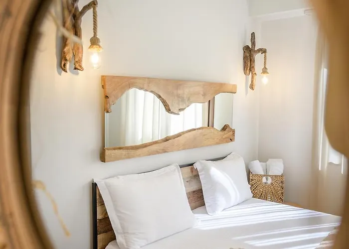 Meltemi Luxury Otel Nea Roda