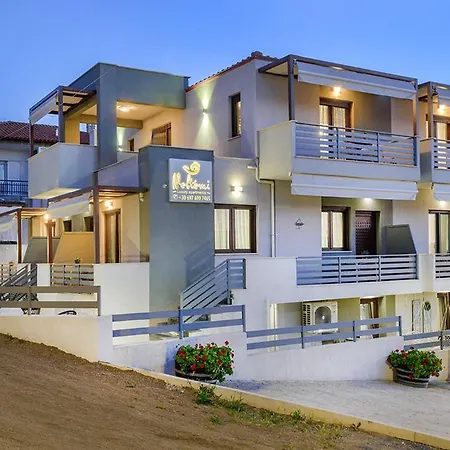 Отель Meltemi Luxury Неа-Рода