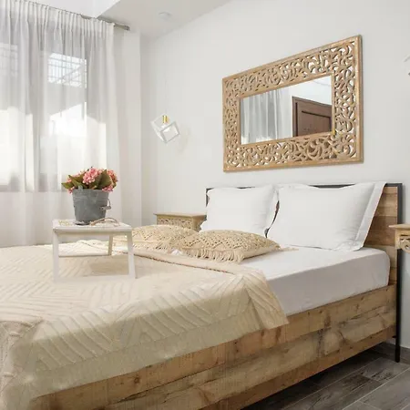 Meltemi Luxury Отель