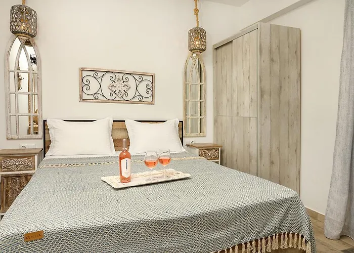 Hotel Meltemi Luxury