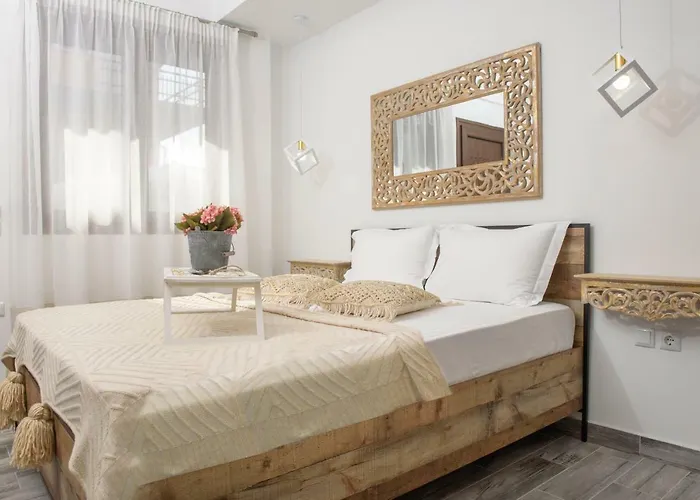 Meltemi Luxury Hotel